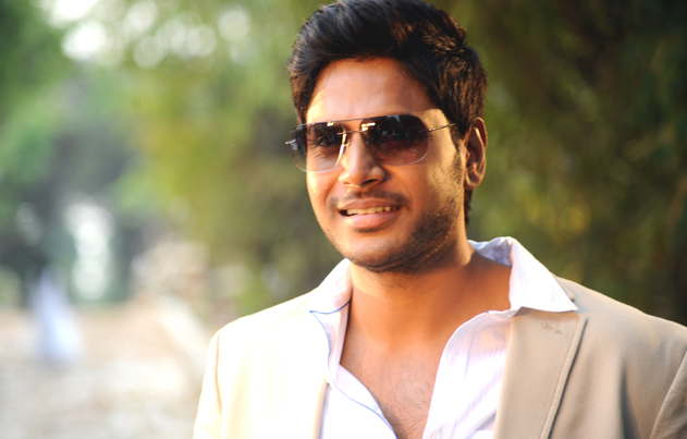 /media/k2/galleries/51370/Run-Movie-Stills-02