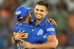 Sachin Tendulkar, Arjun Tendulkar breaking news, arjun tendulkar gets his first wicket in ipl, Arjun tendulkar Sachin Tendulkar, Arjun Tendulkar breaking news, arjun tendulkar gets his first wicket in ipl, Arjun tendulkar