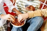 Indian Snacking Habits bad, Indian Snacking Habits breaking, how indian snacking habits can impact gut health, Erin