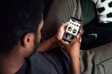 Why are Indian daters choosing 'Sunset Clause'?