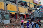 tsunami in Indonesia, tsunami in Indonesia, powerful indonesian quake triggers tsunami kills hundreds, Rescuers