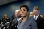 Mayor, Atlanta Mayor, atlanta mayor stops accepting immigration detainees over separations signs executive order, Despicable me
