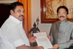 Palaniswami took oath as CM of Tamil Nadu, Palaniswami CM of Tamil Nadu, palaniswami sworn as cm of tamil nadu, Radhakrishnan