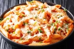 Pink Sauce Pasta colours, Pink Sauce Pasta videos, pink sauce pasta recipe and preparation, Laughing