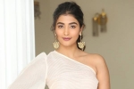 Valmiki, Varun Tej, pooja hegde has a shock for varun tej, Atharvaa murali