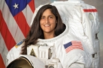 sunita williams family, sunita williams wikipedia, sunita williams 7 interesting facts about indian american astronaut, Biography