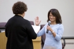 susheela jayapal wiki, Multnomah County commissioner, susheela jayapal sworn in as multnomah county commissioner, Fart