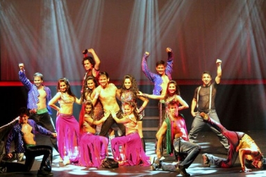 Taj Express the Bollywood Musical Revue