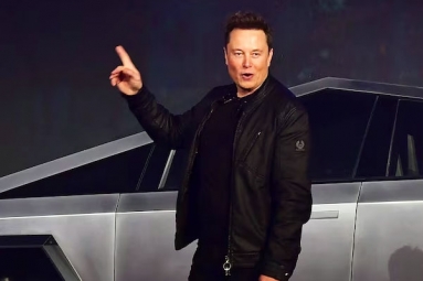Tesla Approves $1 Trillion Pay Package for Elon Musk