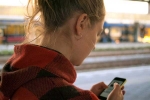 smartphone apps, best travel apps 2019, best smartphone apps that can make your travel hassle free, Whatsapp status