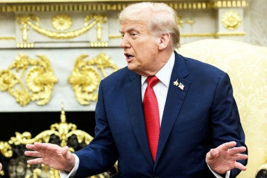 Trump Declares 100% Tariff on Pharma Imports from October