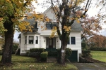 bella swan in twilight, bella swan, now you can rent bella swan s twilight home on airbnb for 330 a night, Twilight