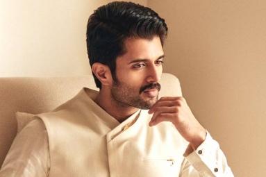 Vijay Deverakonda&#039;s post triggers Rumors