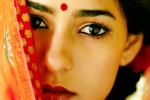 bindi for good health, how to put bindi on forehead, reasons why wearing a bindi is good for health, Bhindi