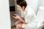 Phone in the Toilet new breaking, Phone in the Toilet experts, stop scrolling your phone in the toilet, Healthy foods