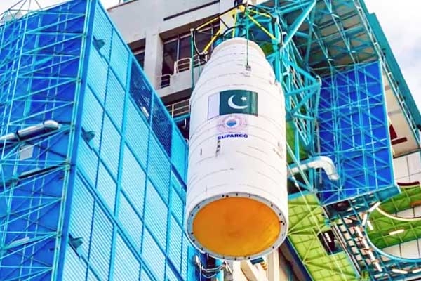 Pakistan launches Six satellites to watch India